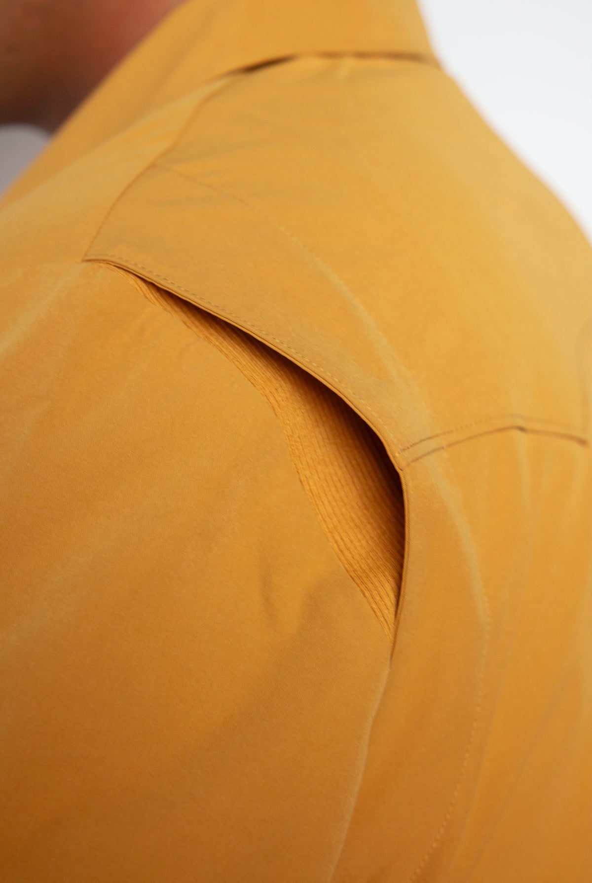 Back yoke detail of the H Bar C Mustang mustard western jacket.