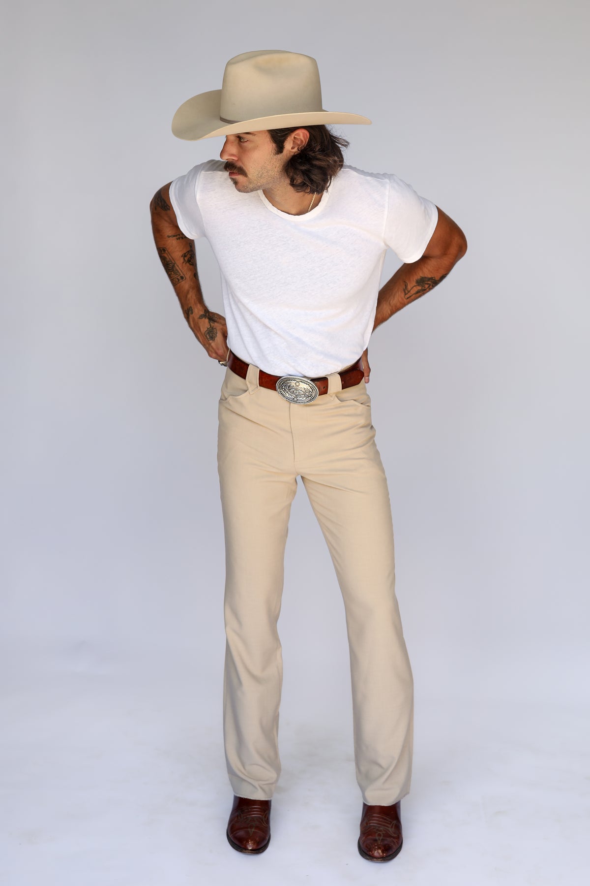 Calamity Men's Suit Tan