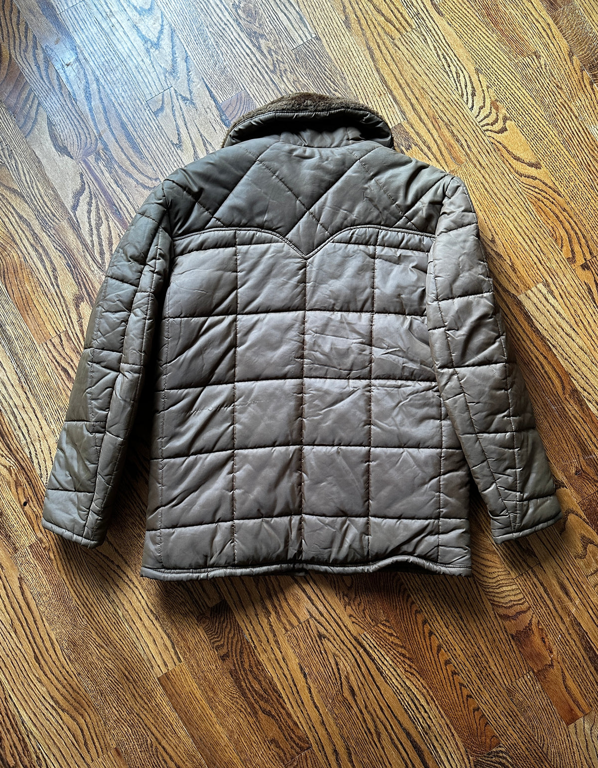 1960'S WESTERN QUILTED FUR LINED PUFFER W FUR COLLAR - LARGE/XL