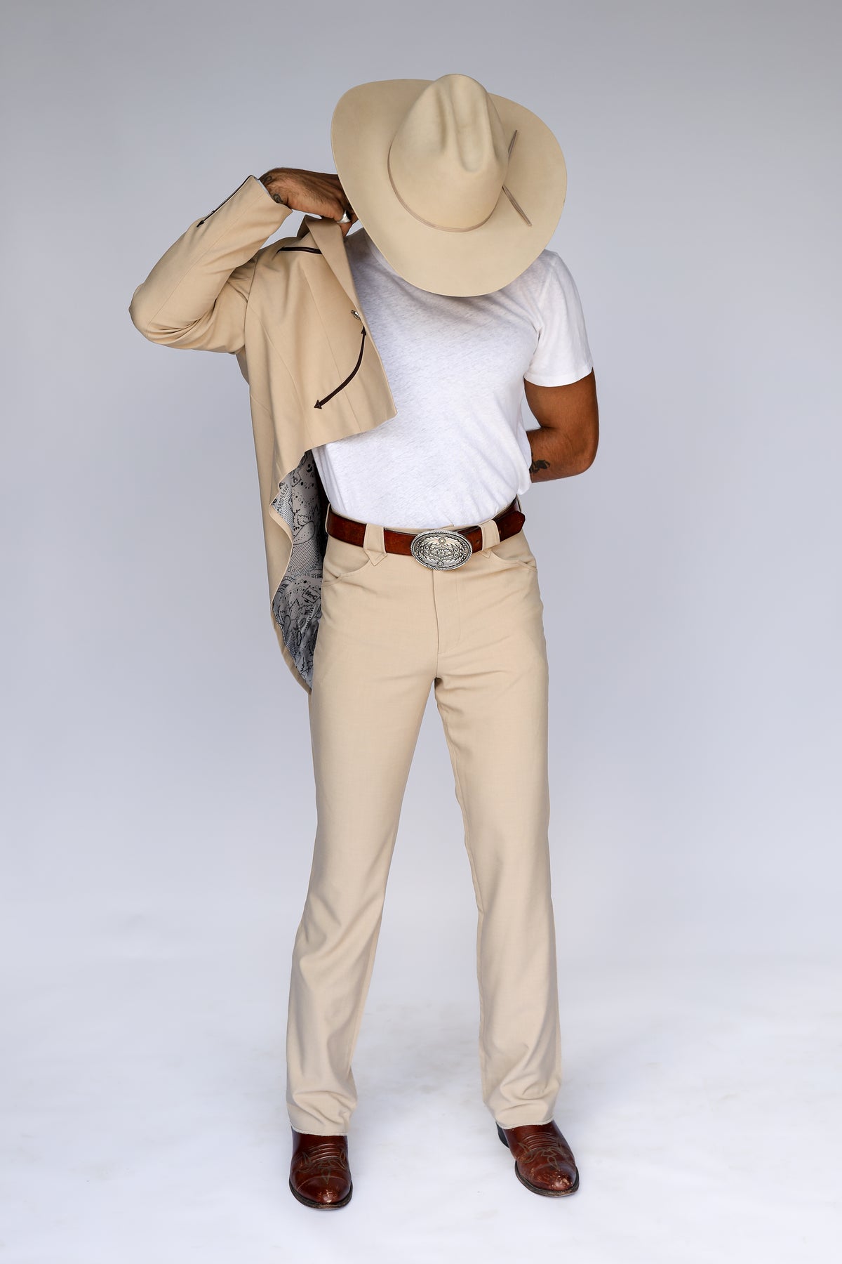 Calamity Men's Suit Tan