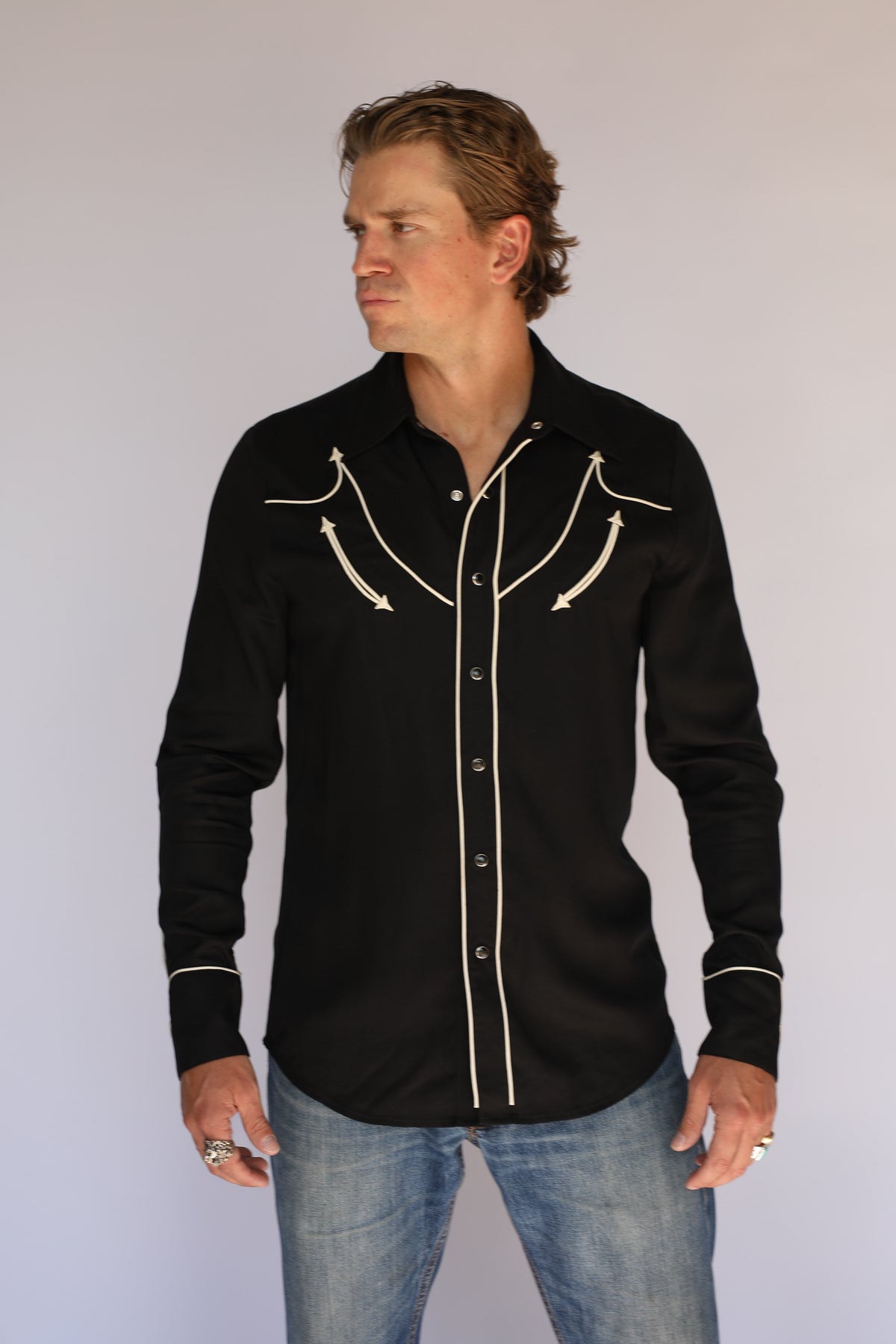 H Bar C Reno men's black twill shirt with off-white piping and embroidered arrowheads, vintage inspired western wear.